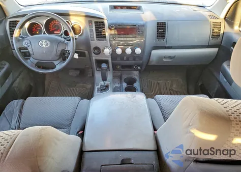 2010 Toyota Tundra Double Cab Sr5 z USA, uszkodzony, nr VIN 5TFRM5F13AX005081